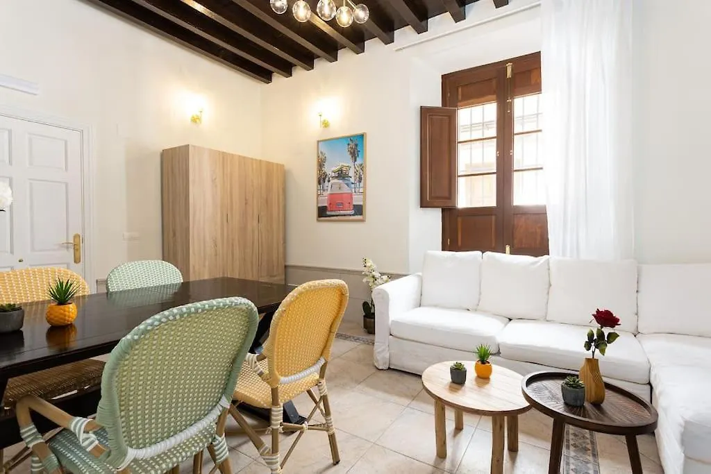 1. Casa De Alma. Apartment In Historic House Màlaga
